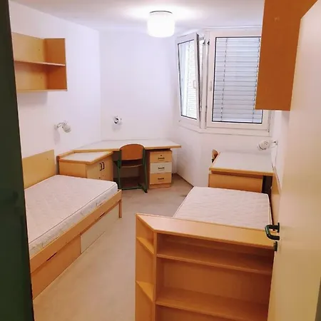 Summer Hostel Lublaň